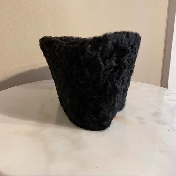 Vintage Cossack Hat Black Russian fluffy/furry cozy mob era - Picture 2 of 6